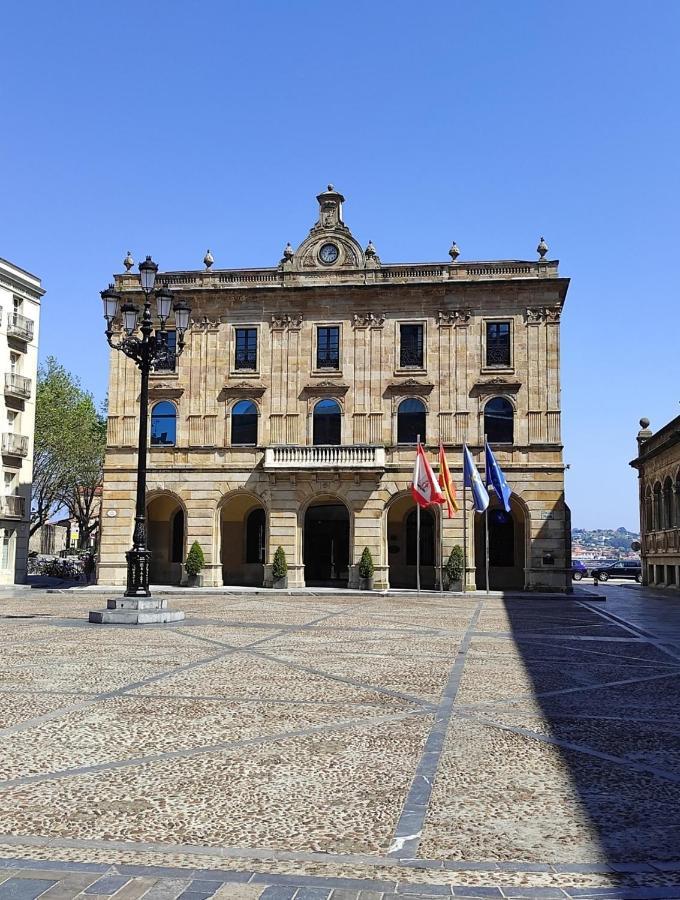 La Llariega De Argandona- Parking Privado Gratuito Gijon Exterior photo